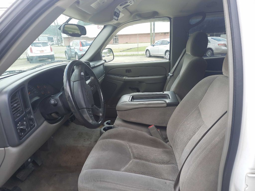 2006 Chevrolet Tahoe Image 12