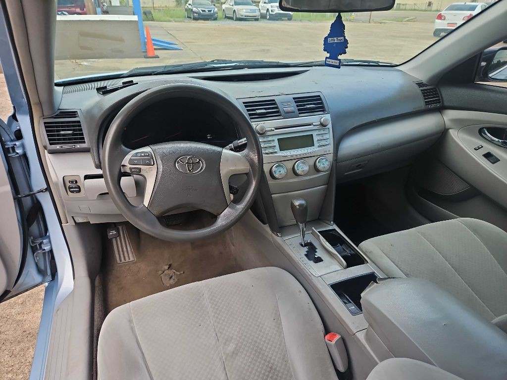 2009 Toyota Camry Image 12