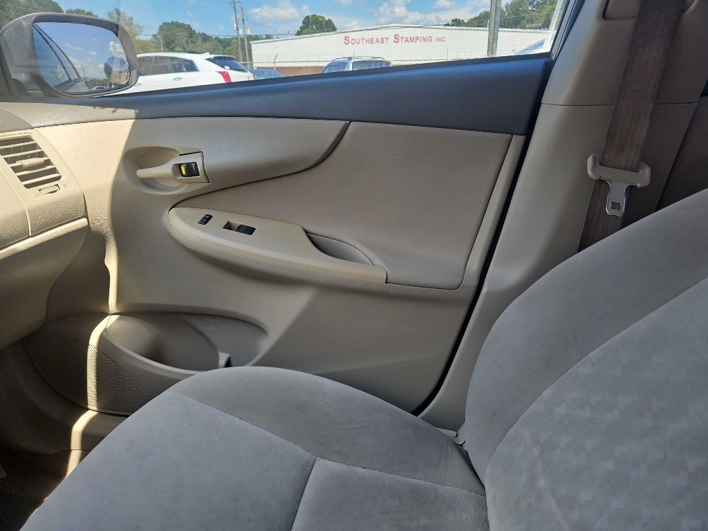 2009 Toyota Corolla Image 10