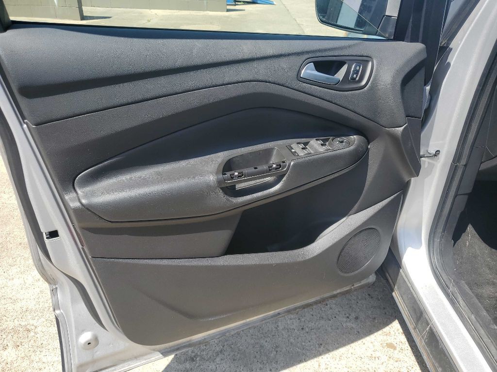 2017 Ford Escape Image 5