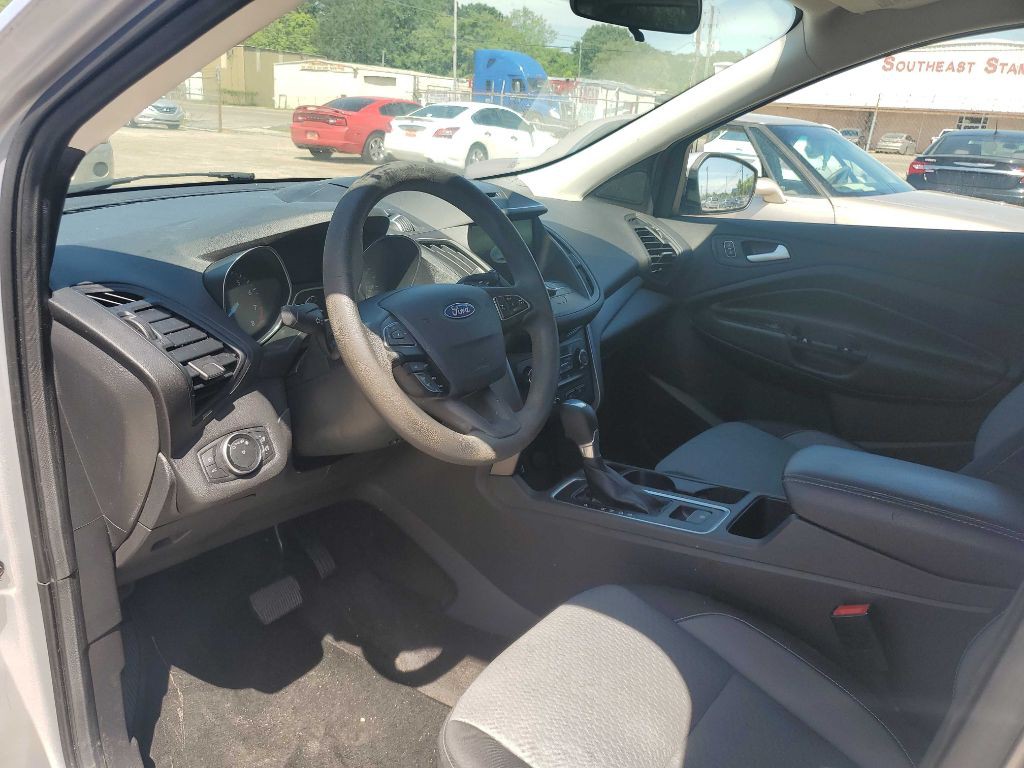 2017 Ford Escape Image 6