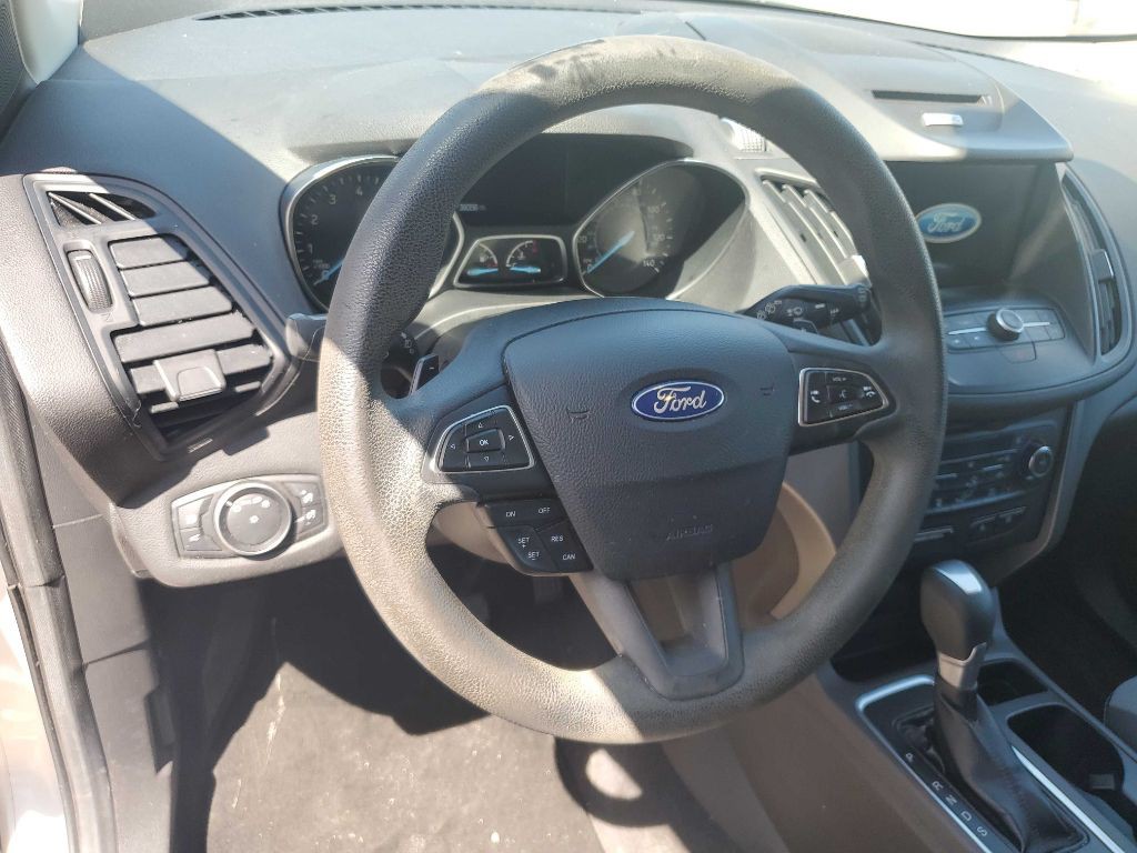2017 Ford Escape Image 8