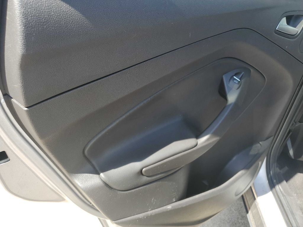2017 Ford Escape Image 14