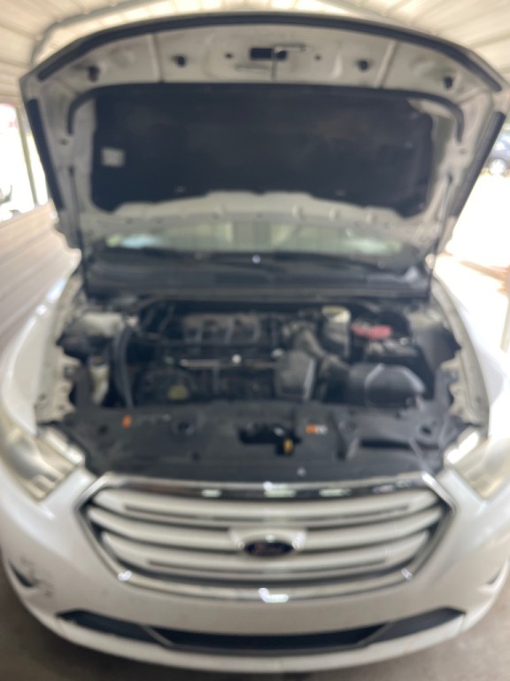 2015 Ford Taurus Limited