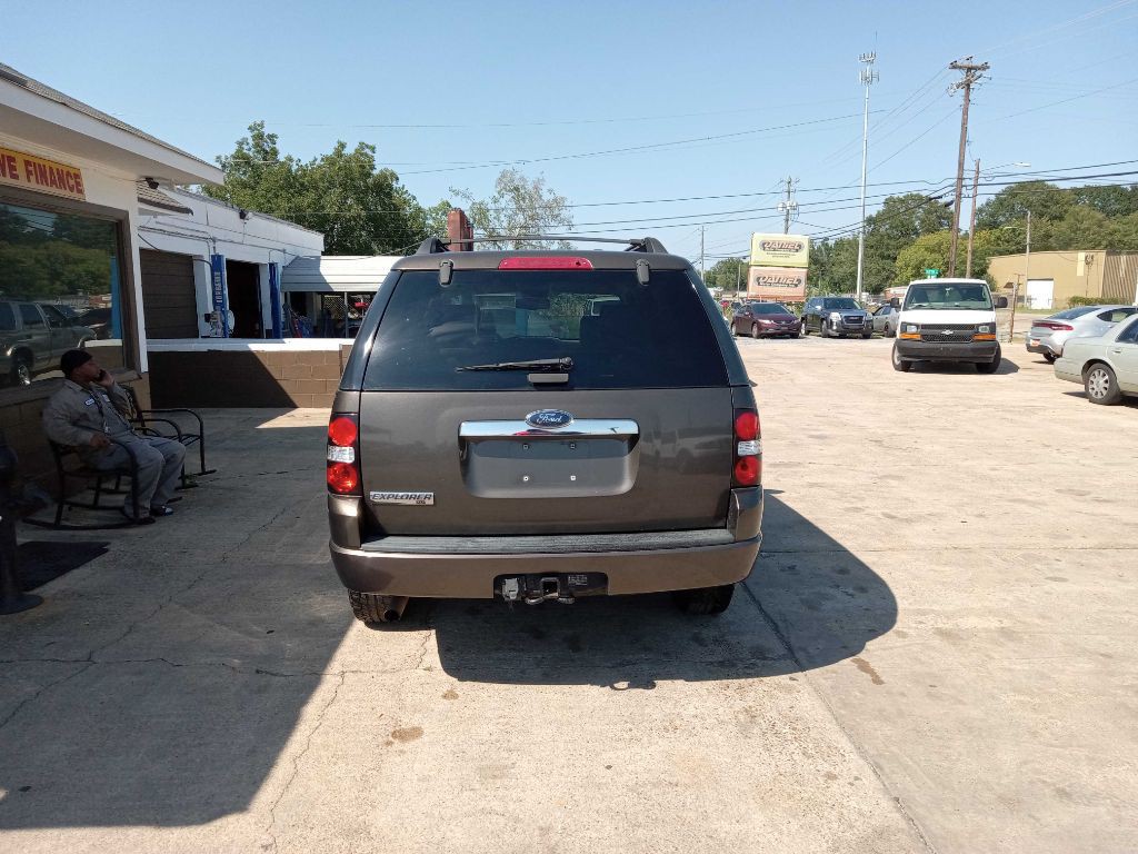 2008 Ford Explorer Image 4