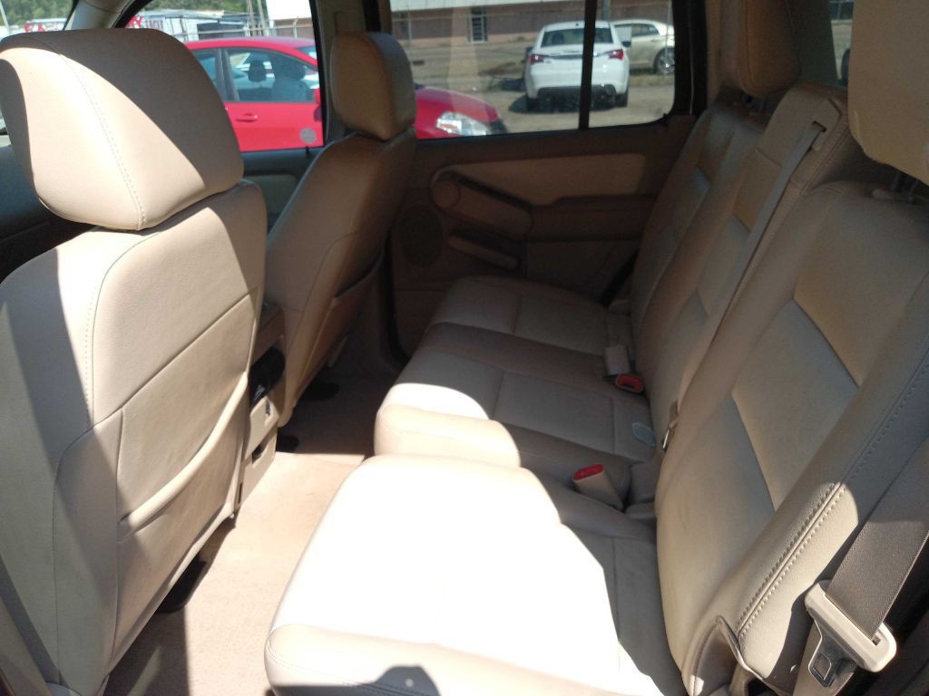 2008 Ford Explorer Image 7