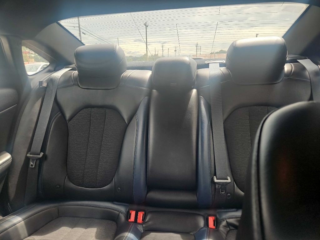 2015 Chrysler 200 Image 14