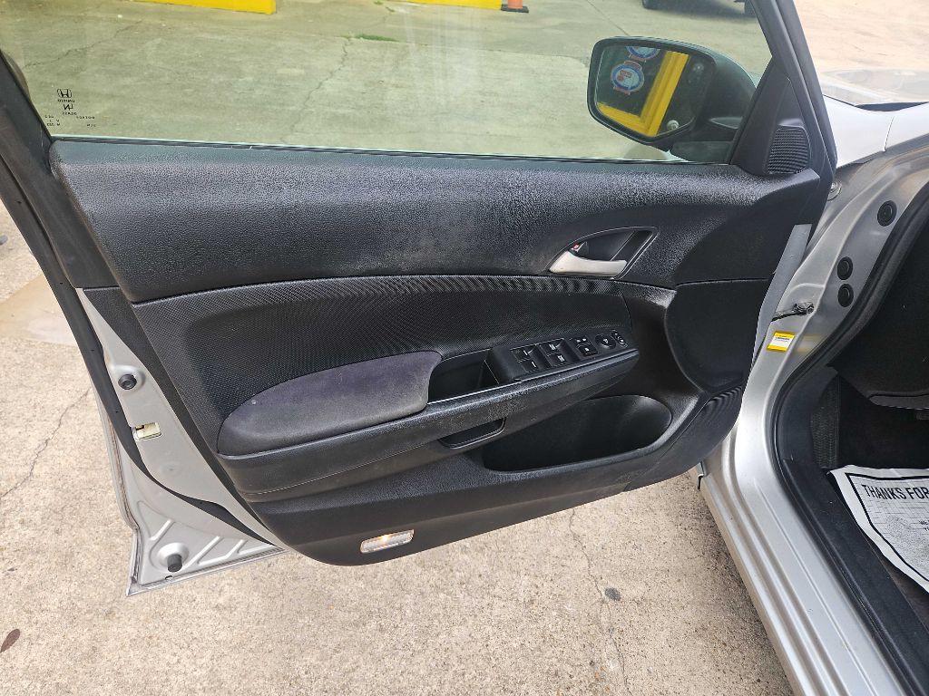 2012 Honda Accord Image 6