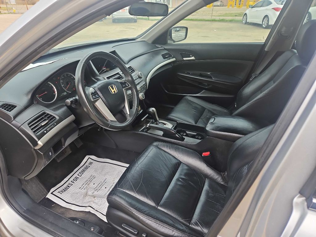 2012 Honda Accord Image 8