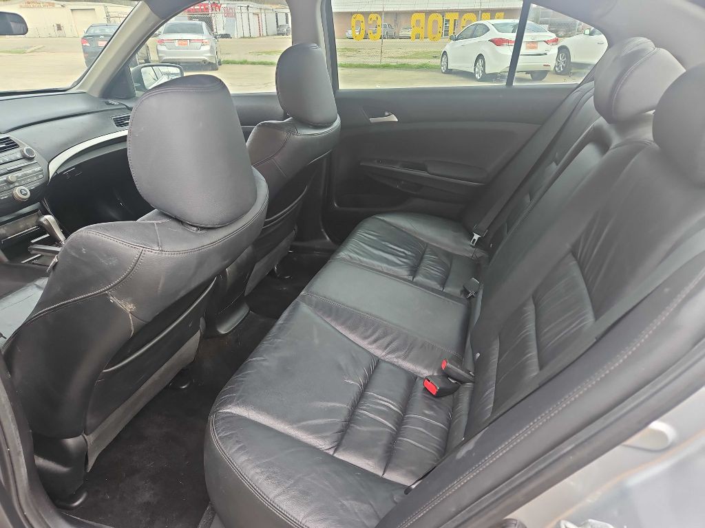 2012 Honda Accord Image 11