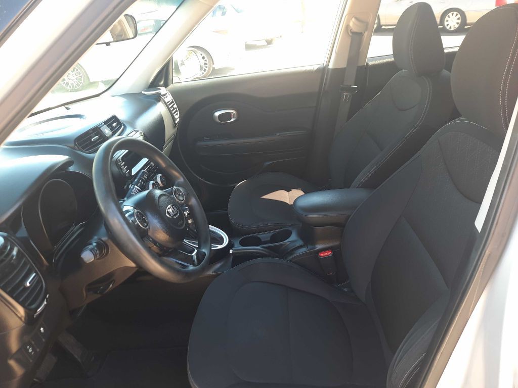 2016 Kia Soul Image 4