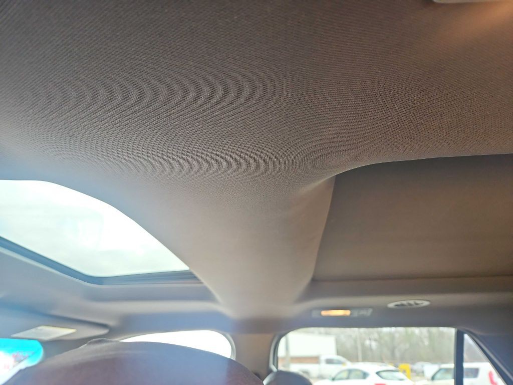 2013 Ford Explorer Image 16