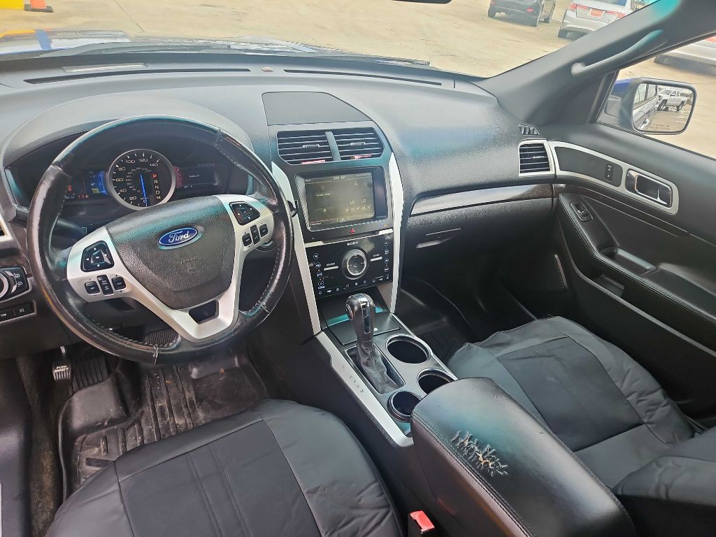 2013 Ford Explorer Image 17