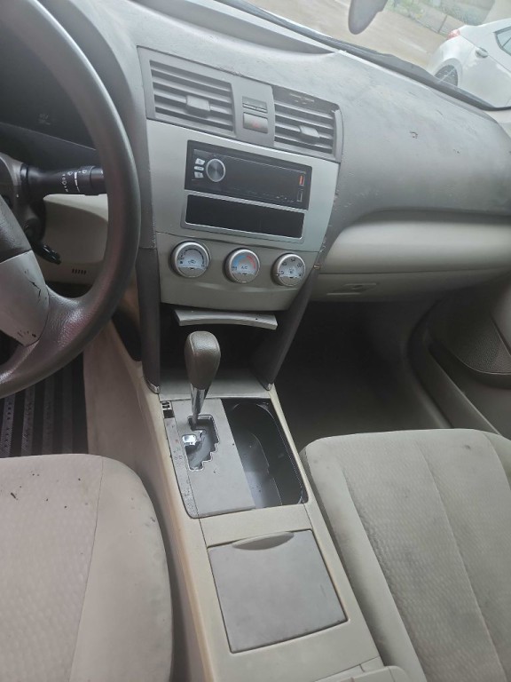 2011 Toyota Camry Image 9