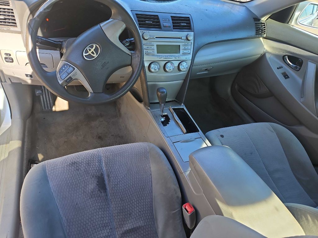 2011 Toyota Camry Image 11