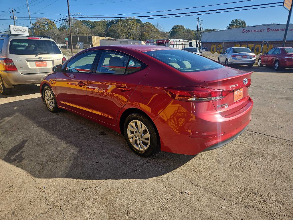 2018 Hyundai Elantra Image 4
