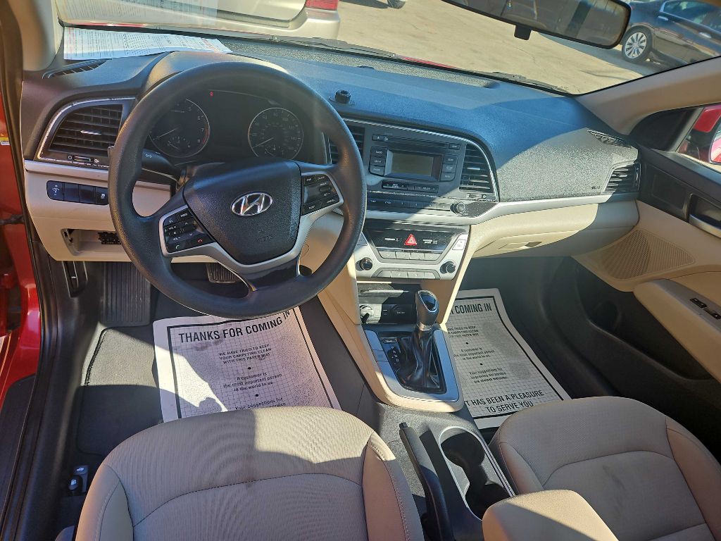 2018 Hyundai Elantra Image 12