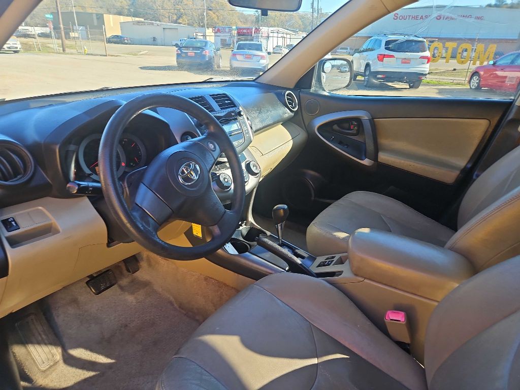 2011 Toyota Rav4 Image 6