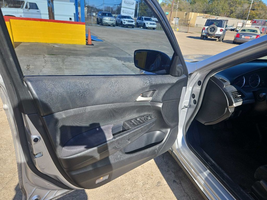 2012 Honda Accord Image 5