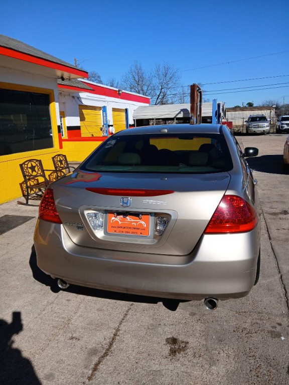 2007 Honda Accord Image 5