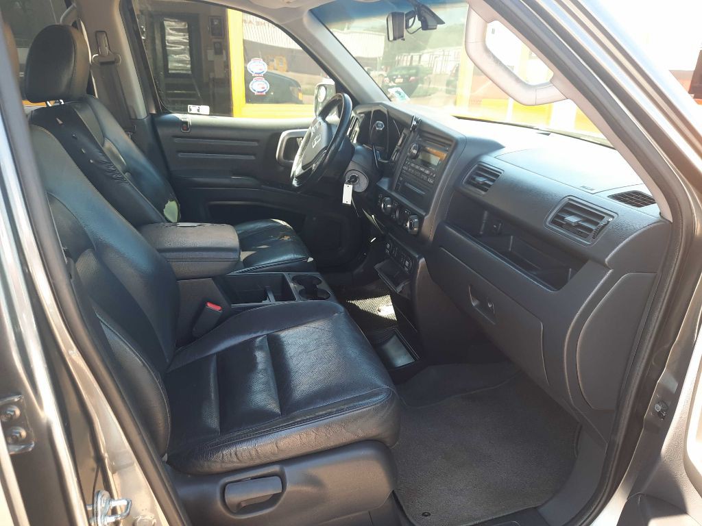 2011 Honda Ridgeline Image 9