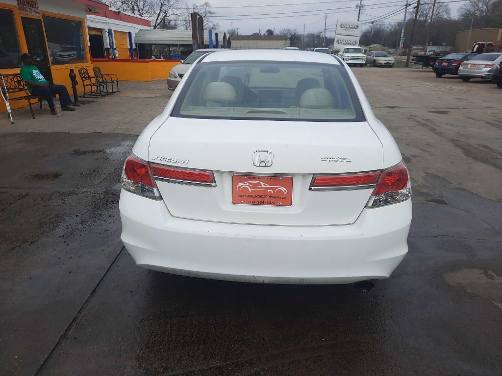 2012 Honda Accord Image 3