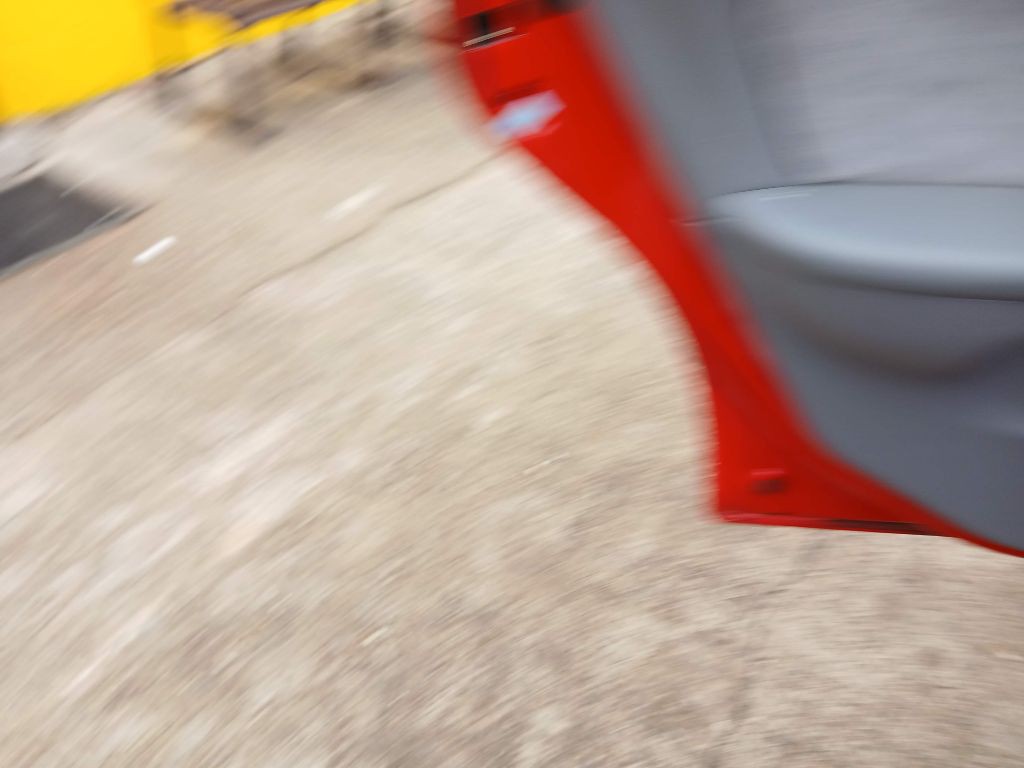 2005 Hyundai Elantra Image 6