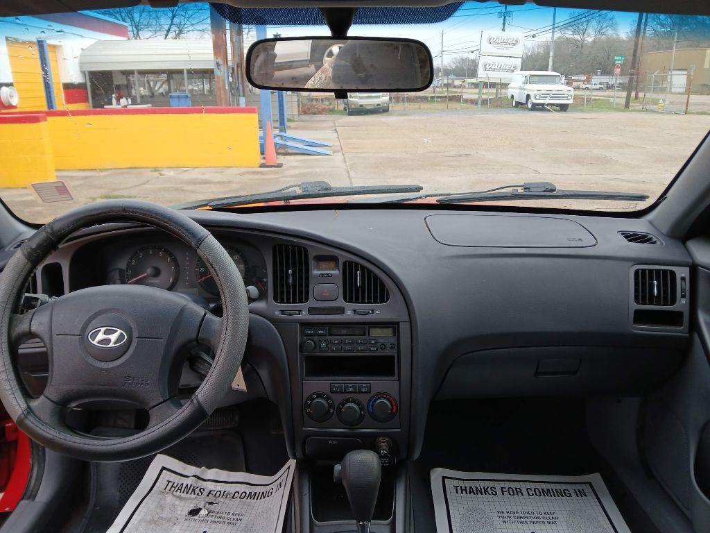 2005 Hyundai Elantra Image 10