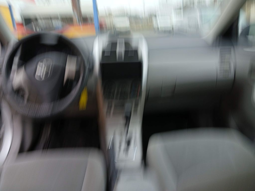 2013 Toyota Corolla Image 8