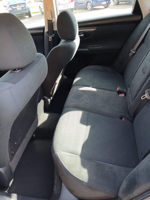 2015 Nissan Altima Image 6