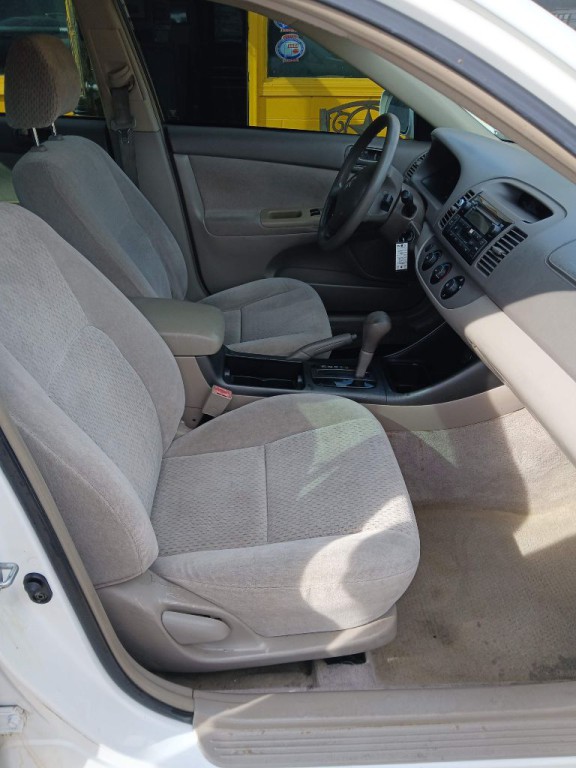 2003 Toyota Camry Image 5