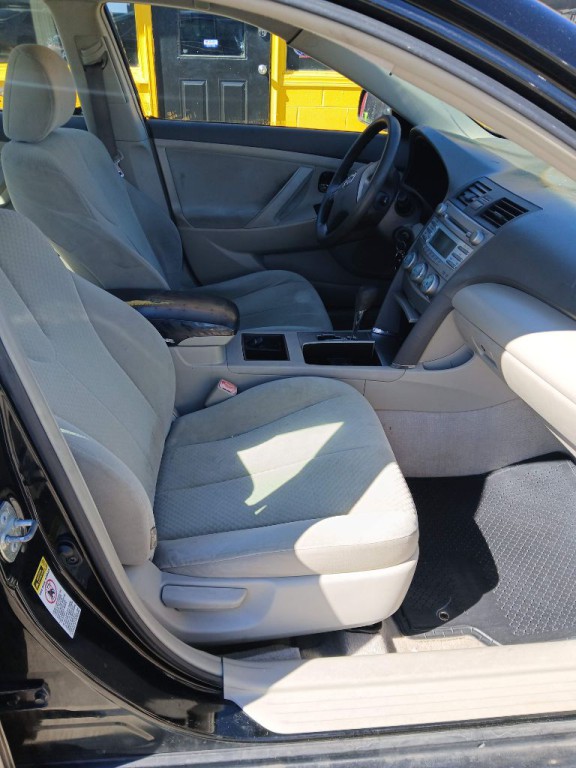 2009 Toyota Camry Image 5