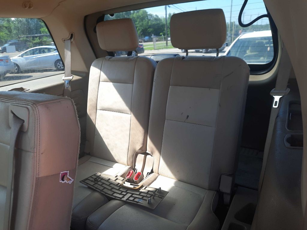 2007 Ford Explorer Image 4