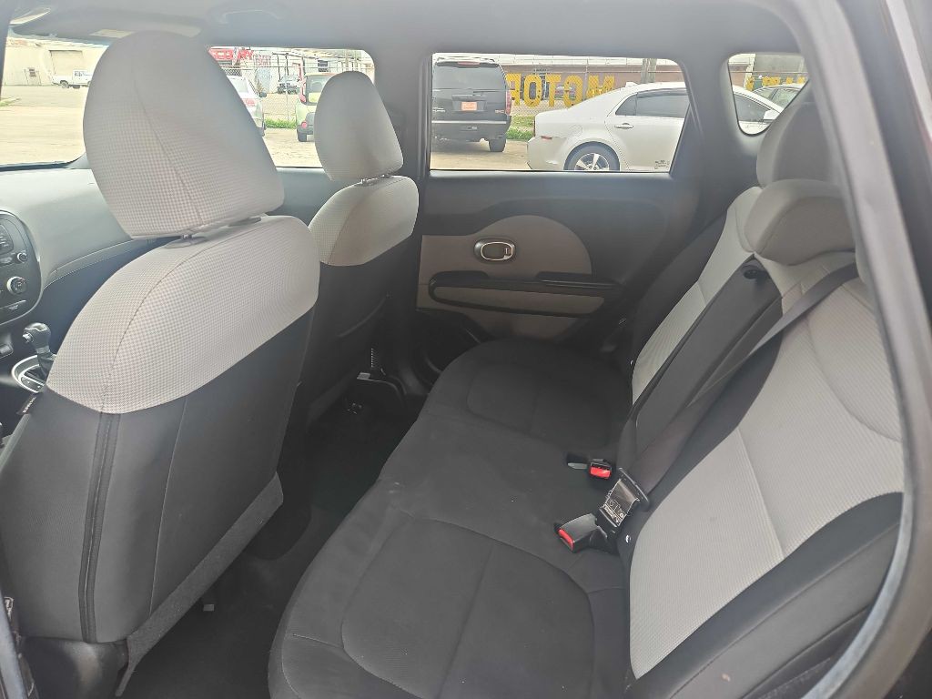 2014 Kia Soul Image 8