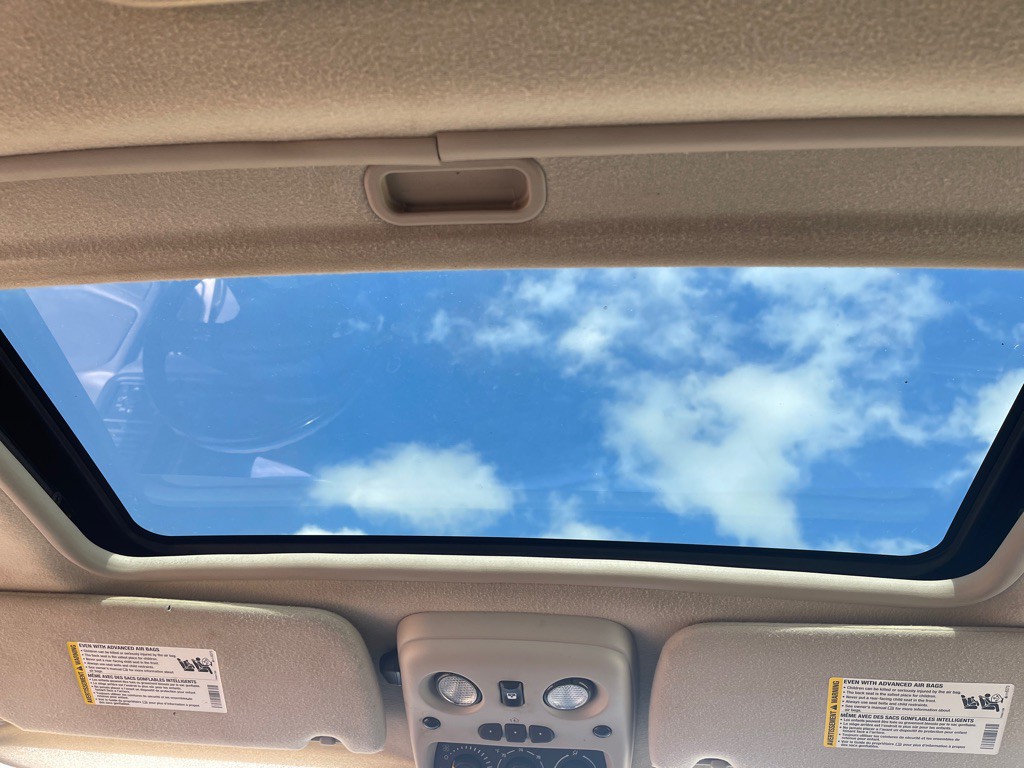 2006 GMC Yukon Image 11