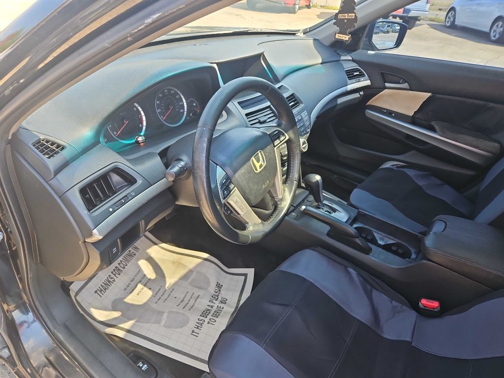 2008 Honda Accord Image 8