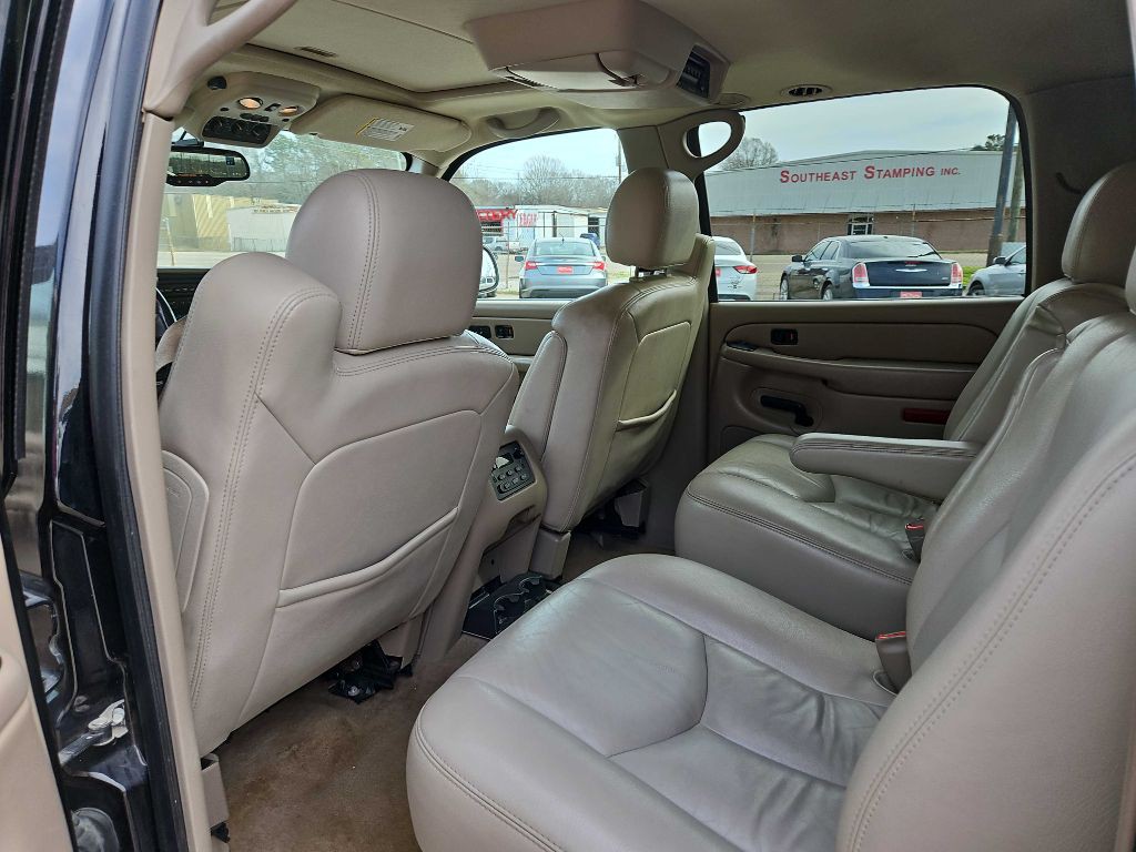 2006 Chevrolet Suburban Image 14