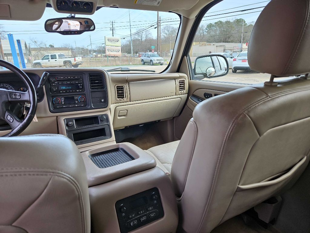 2006 Chevrolet Suburban Image 17