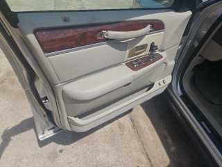 Image for 2006 Lincoln Town Car Signature ID: 7316333