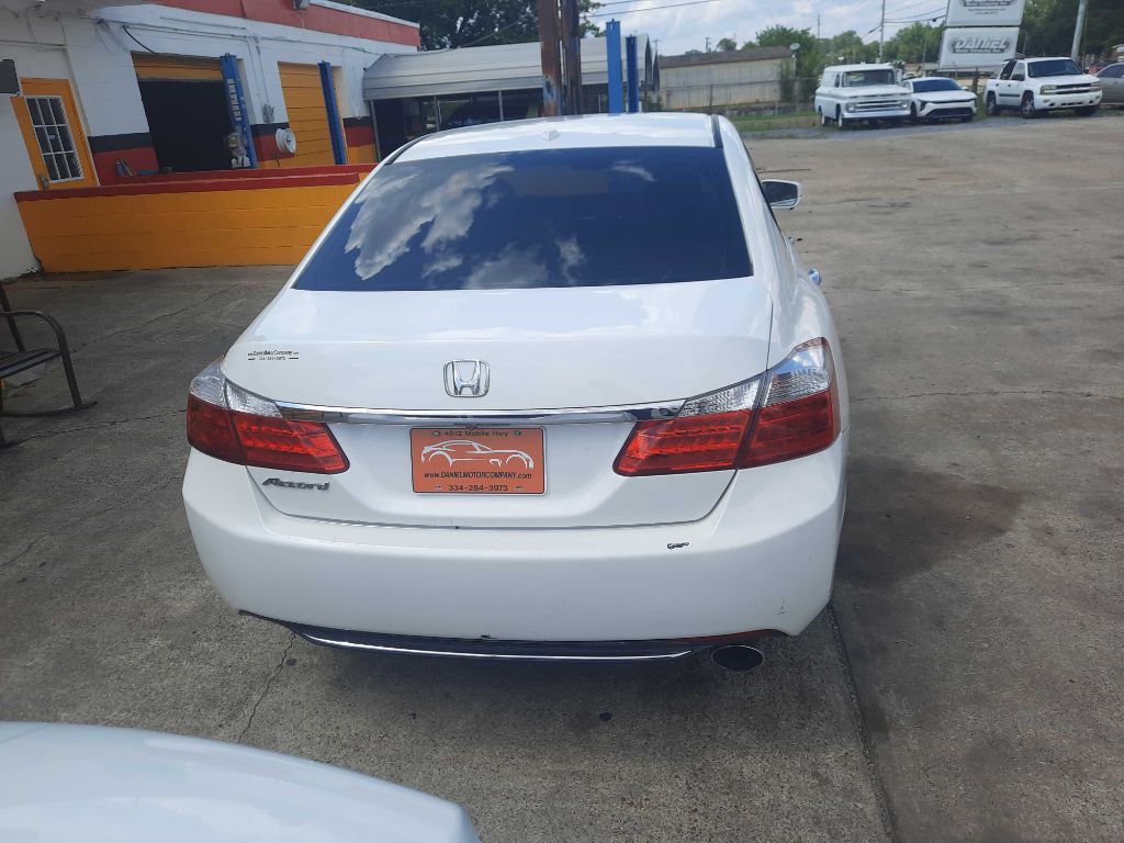 2014 Honda Accord Image 2