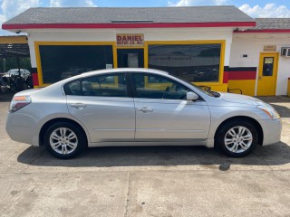 Image for 2012 Nissan Altima BASE ID: 7330918