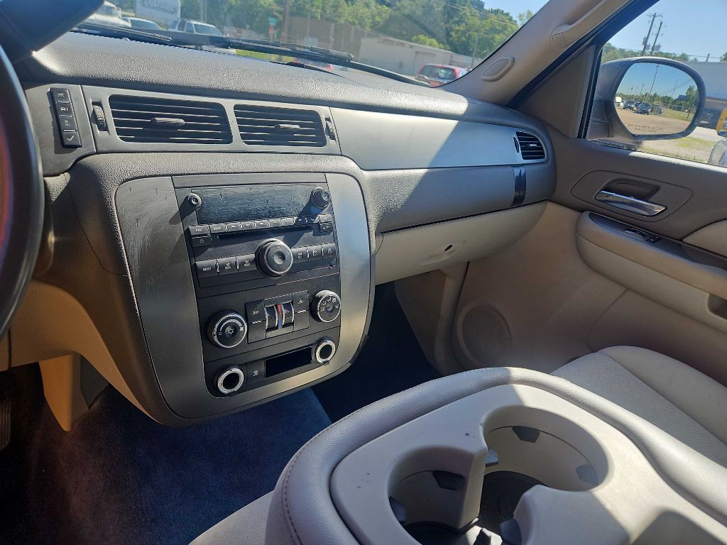 2007 Chevrolet Tahoe Image 10