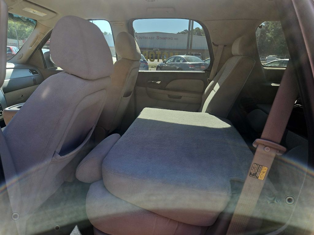 2007 Chevrolet Tahoe Image 12