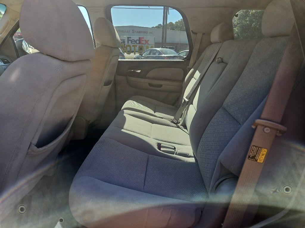 2007 Chevrolet Tahoe Image 18