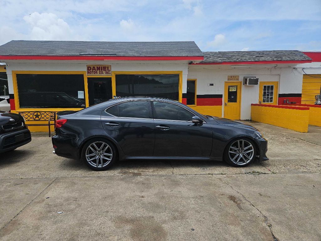 2010 Lexus IS Image 4
