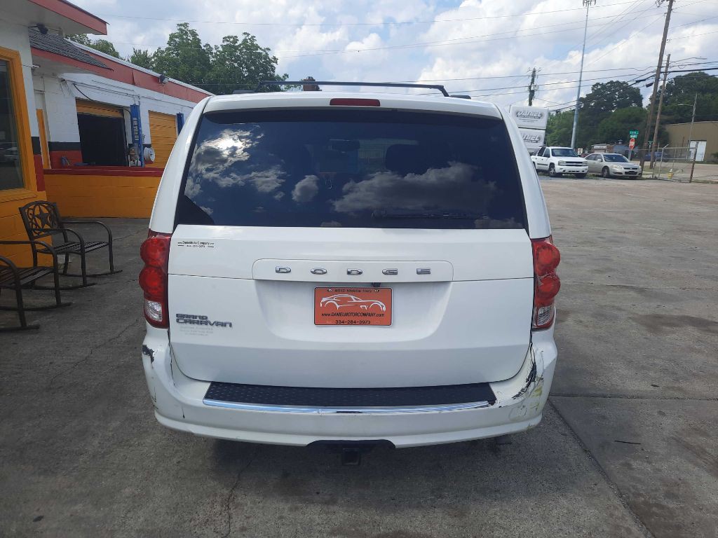 2011 Dodge Grand Caravan Image 1