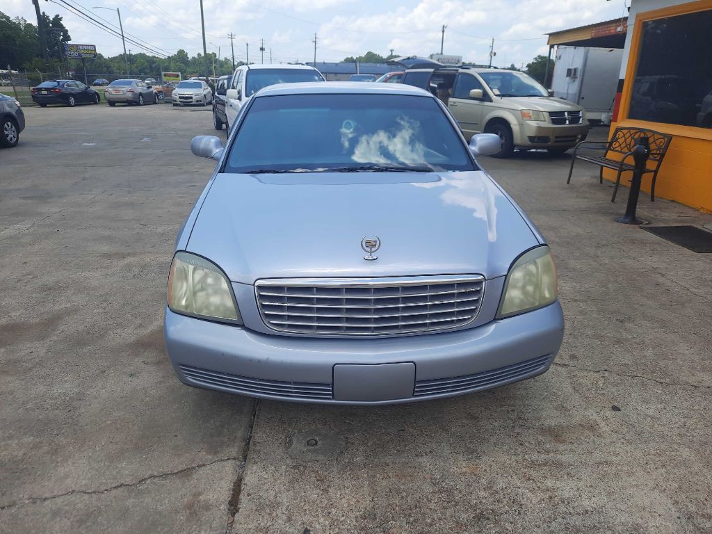 2004 Cadillac DeVille Image 4