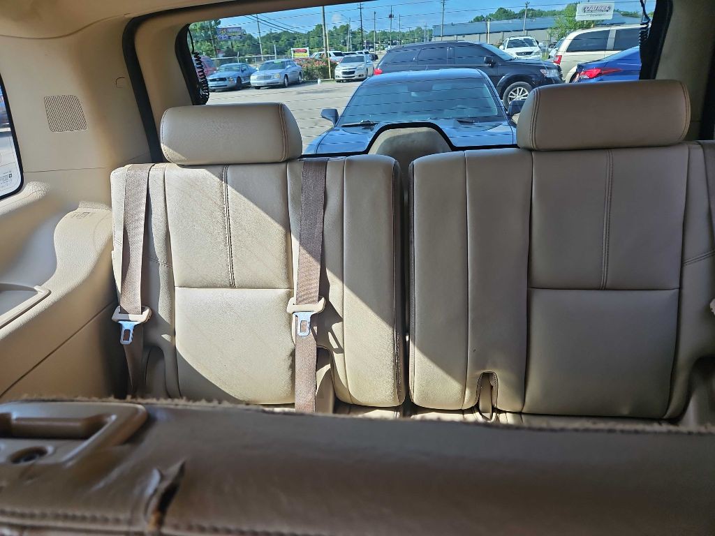 2011 Chevrolet Tahoe Image 14