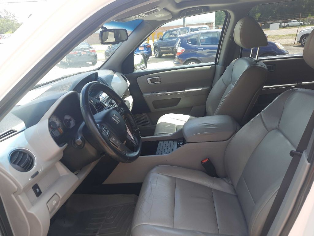 2015 Honda Pilot Image 6