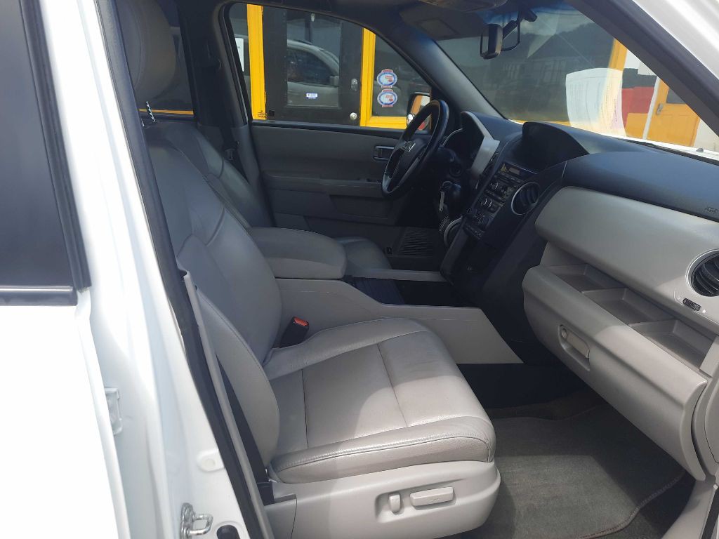 2015 Honda Pilot Image 10
